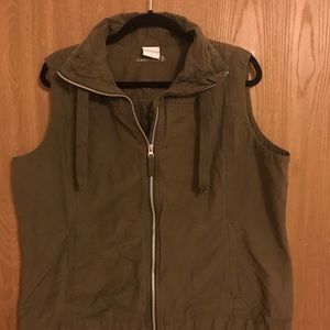 Columbia Vest